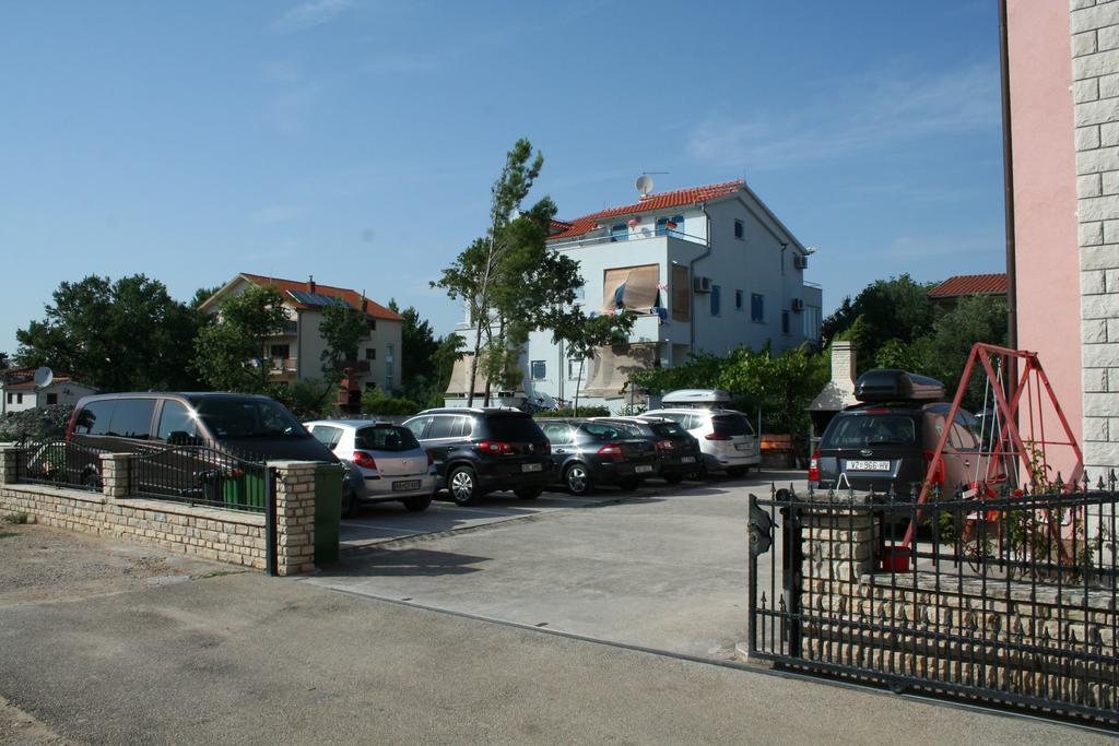 Apartments Tonimir Vodice Eksteriør bilde