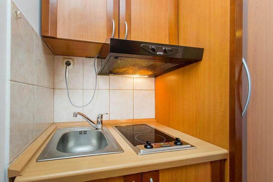 Apartments Tonimir Vodice Eksteriør bilde