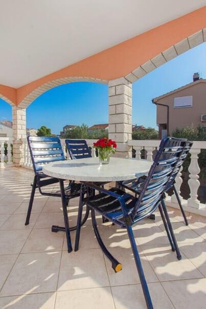 Apartments Tonimir Vodice Eksteriør bilde